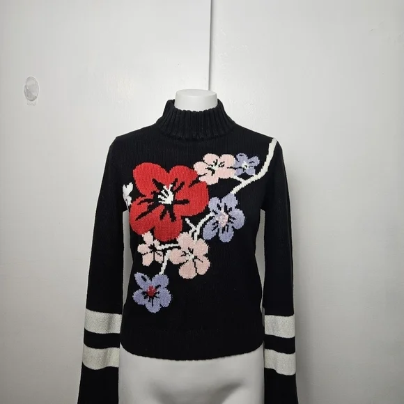 Floral knit sweater NWOT - Picture 2 of 6
